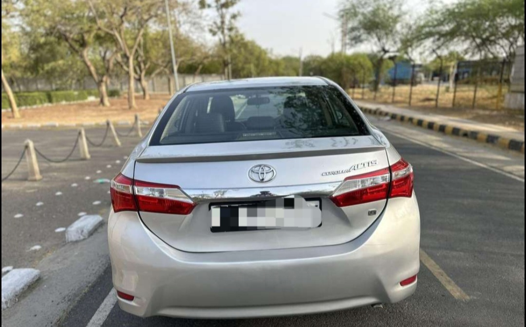 Toyota Corolla Altis(2014-2017) 1.8 Vl At